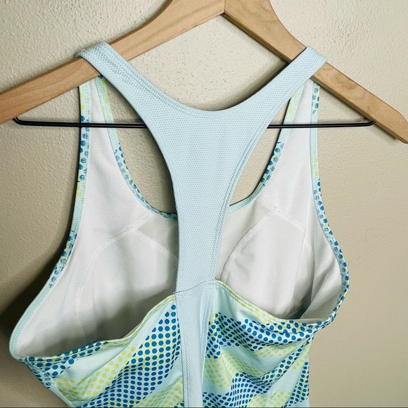 Nike Dri Fit Shelf Bra Workout Tank Top Size Large - Picture 6 of 7